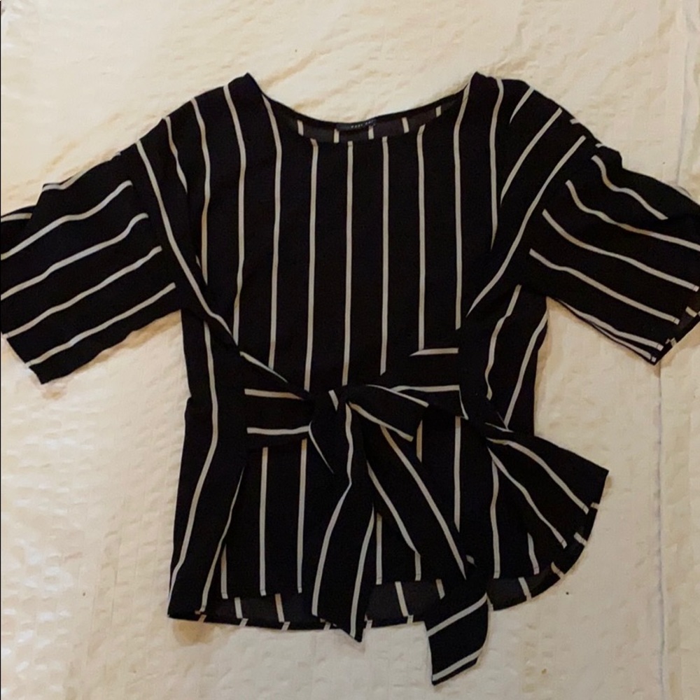 West Kei Kimono Tie Front Top